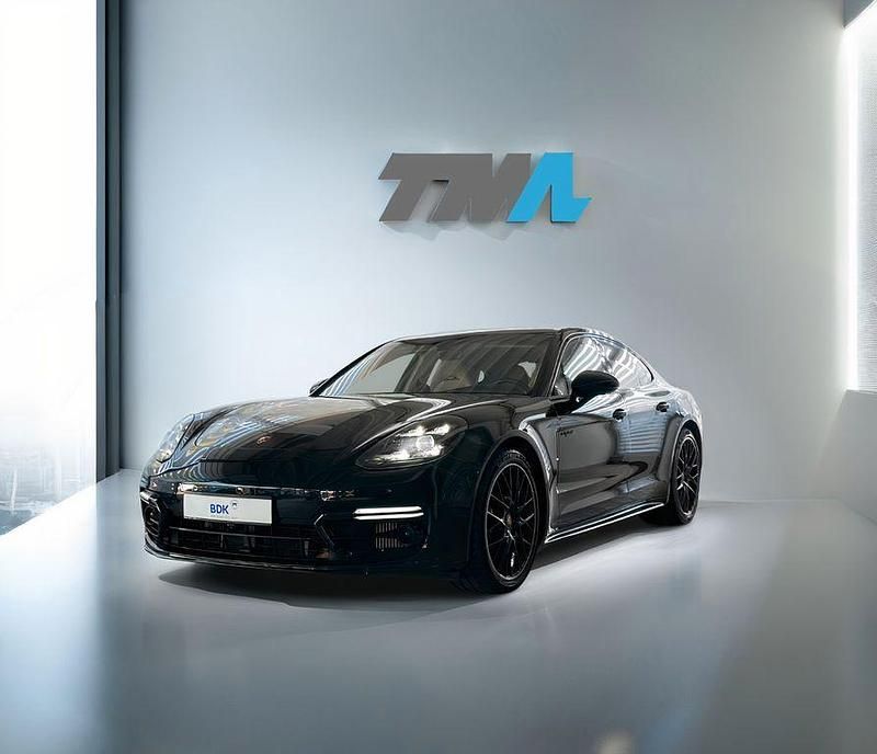 Schwarz Gebraucht 2021 Porsche Panamera Turbo S Limousine | 113.999 € (Fairer Preis) - Bild 1/4