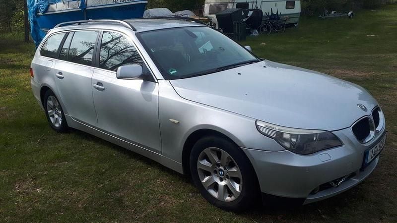 Second-hand BMW 525 177 CP (130 kW) 2004 Argintiu Break