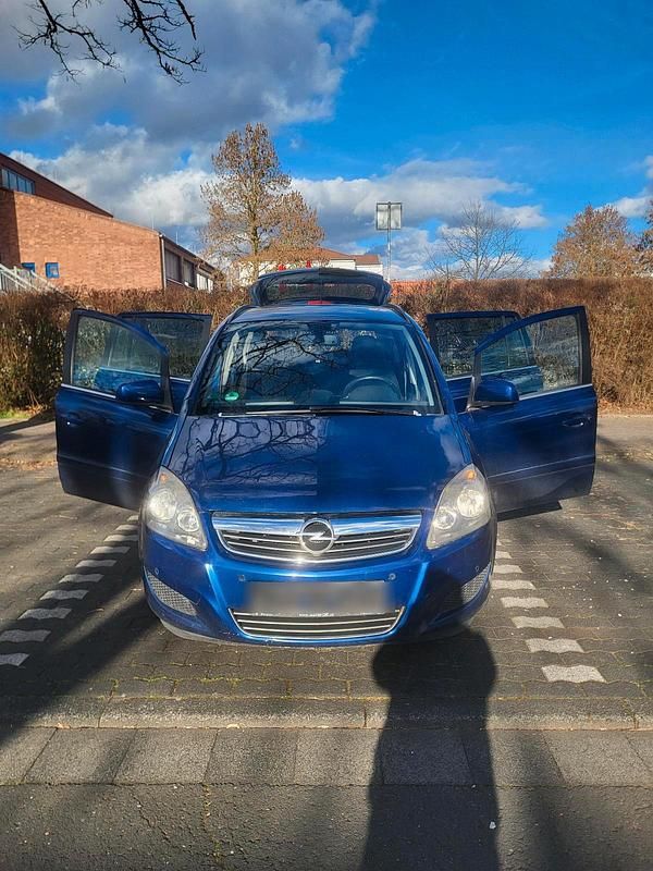 Gebraucht Opel Zafira 150 PS (110 kW) 2010 Blau Van / Kleinbus