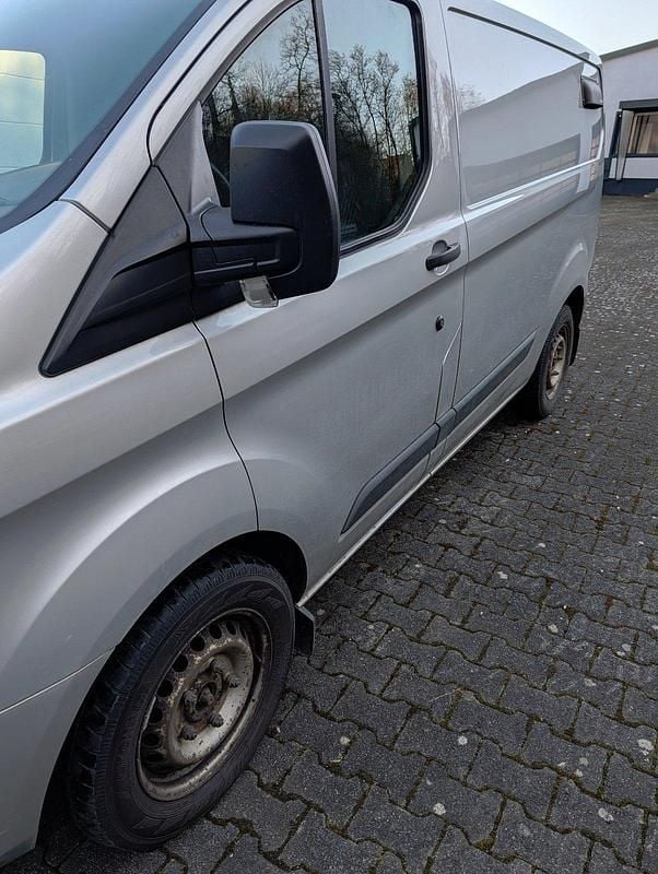 Usado Ford Transit 125 HP (91 kW) 2015 Prateado Monovolume