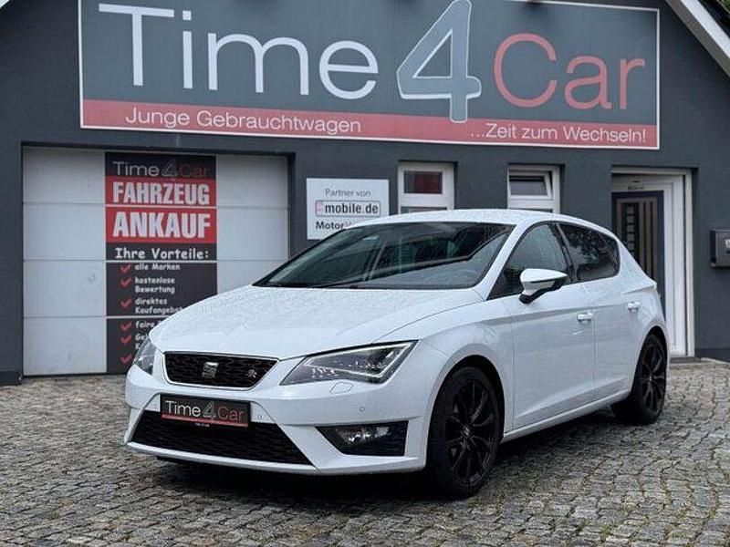 Weiß Gebraucht 2016 Seat Leon FR Limousine | 12.890 € (Fairer Preis) - Bild 1/3