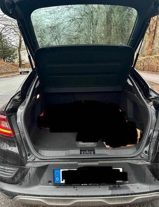 Gebraucht Renault Arkana 143 PS (105 kW) 2022 Schwarz SUV