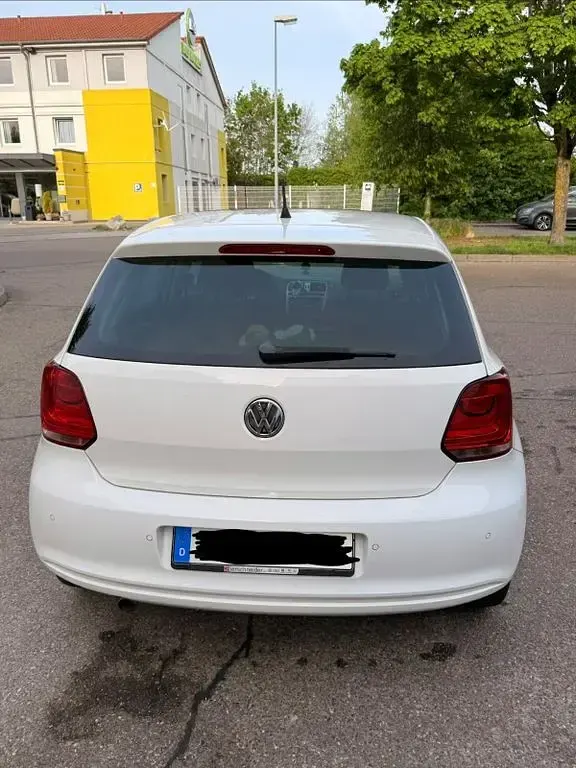 Gebraucht VW Polo Match 86 PS (63 kW) 2012 Weiß Kleinwagen