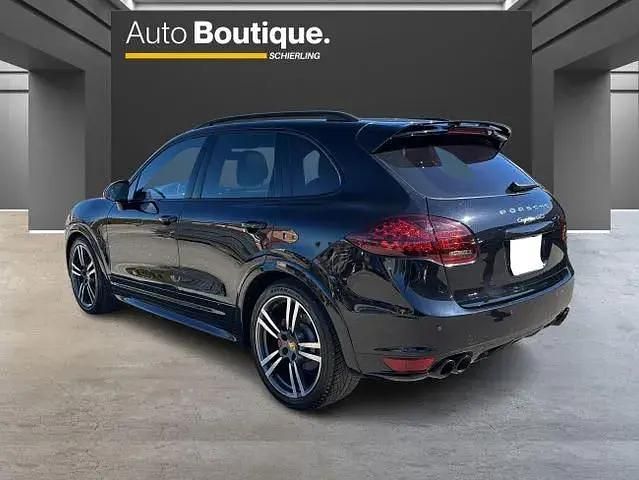 Second-hand Porsche Cayenne 420 CP (308 kW) 2014 Negru SUV