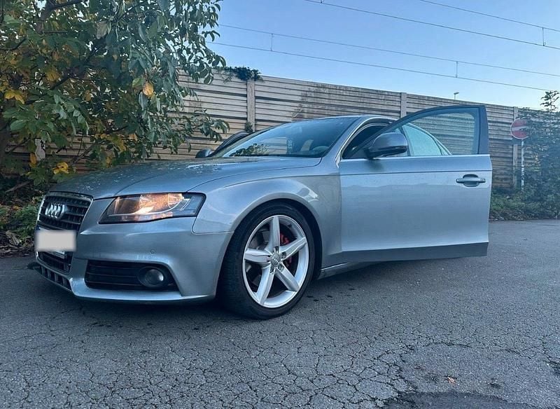 Usata Audi A4 120 CV (88 kW) 2009 Argento Berlina