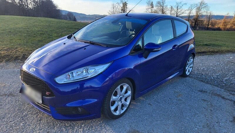 Blau Gebraucht 2013 Ford Fiesta ST Kleinwagen | 8.300 € (Guter Preis) - Bild 1/4