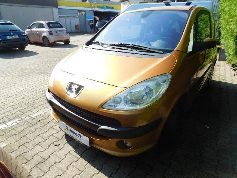 Orange Gebraucht 2007 Peugeot 1007 Premium Kleinwagen | 2.850 € (Fairer Preis) - Bild 1/4