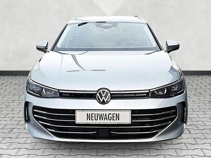 Neu VW Passat Elegance 150 PS (110 kW) 2026 Oystersilver metallic Kombi