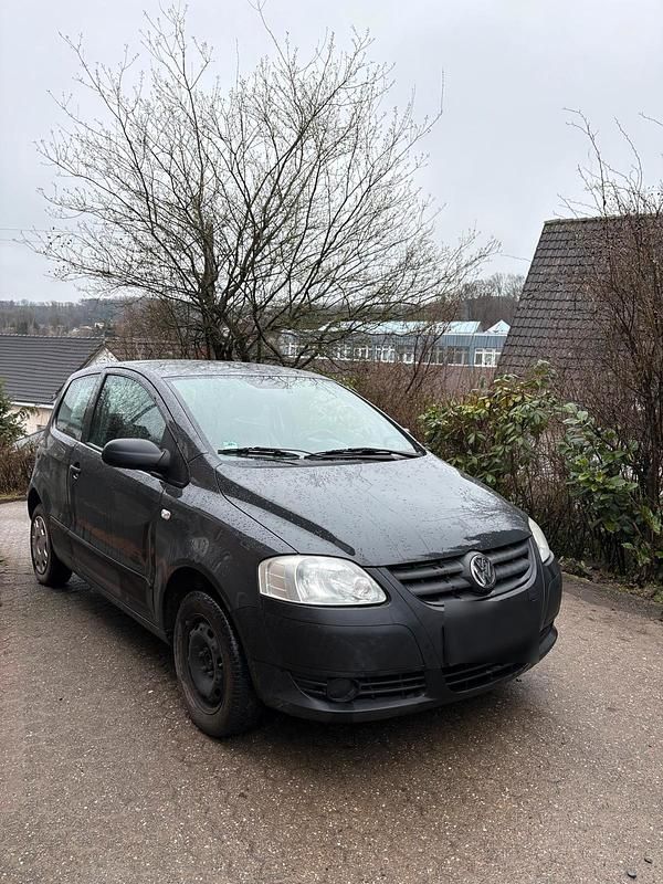 Gebraucht VW Fox 54 PS (39 kW) 2009 Kleinwagen