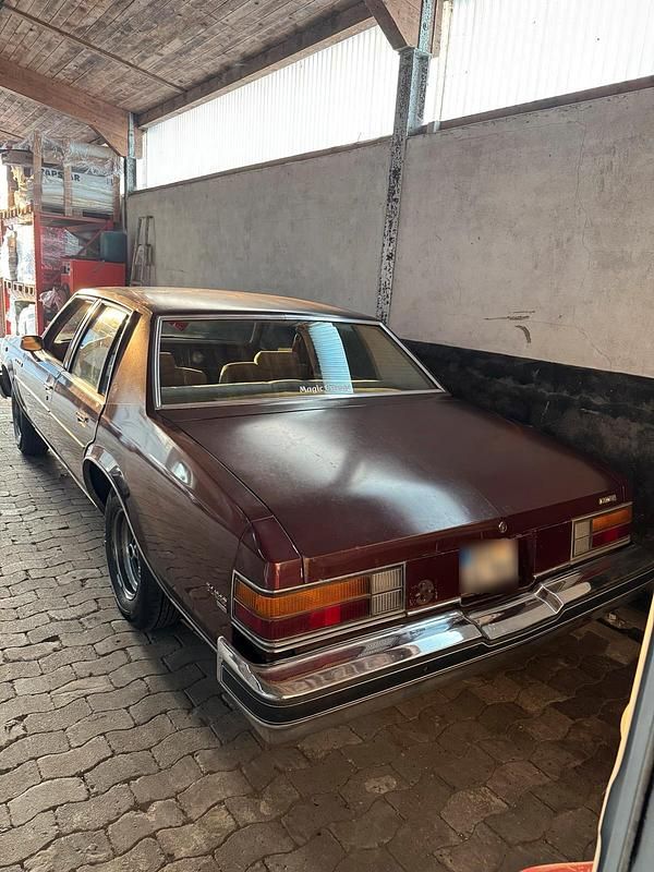 Gebraucht Buick Le Sabre 147 PS (108 kW) 1978 Rot Limousine