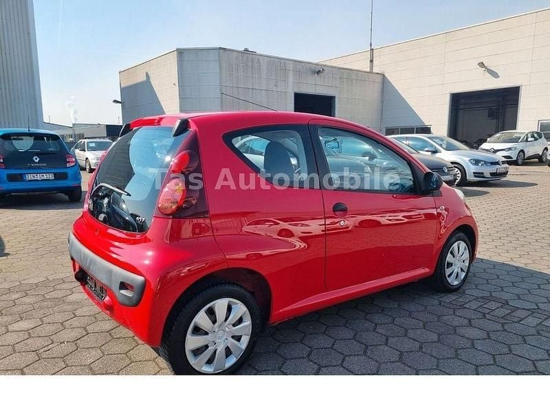 Gebraucht Peugeot 107 Access 68 PS (50 kW) 2012 Rot 3p0 Kleinwagen