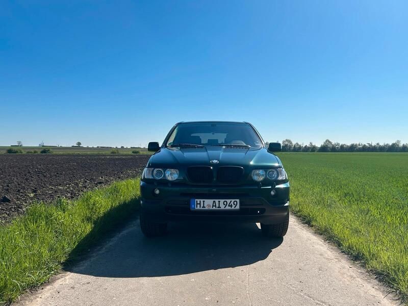 Grün Gebraucht 2003 BMW X5 SUV | 5.300 € (Fairer Preis) - Bild 1/4