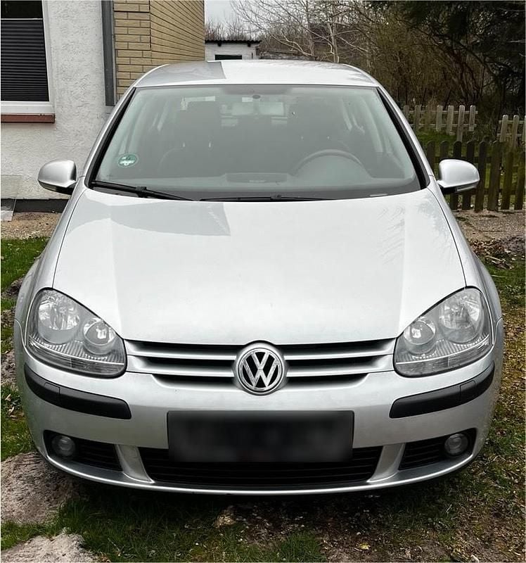 Gebraucht VW Golf V 116 PS (85 kW) 2003 Silber Kleinwagen
