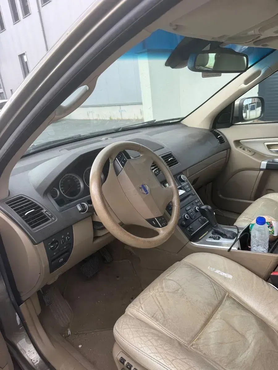 Gebraucht Volvo XC90 200 PS (147 kW) 2010 Gold SUV