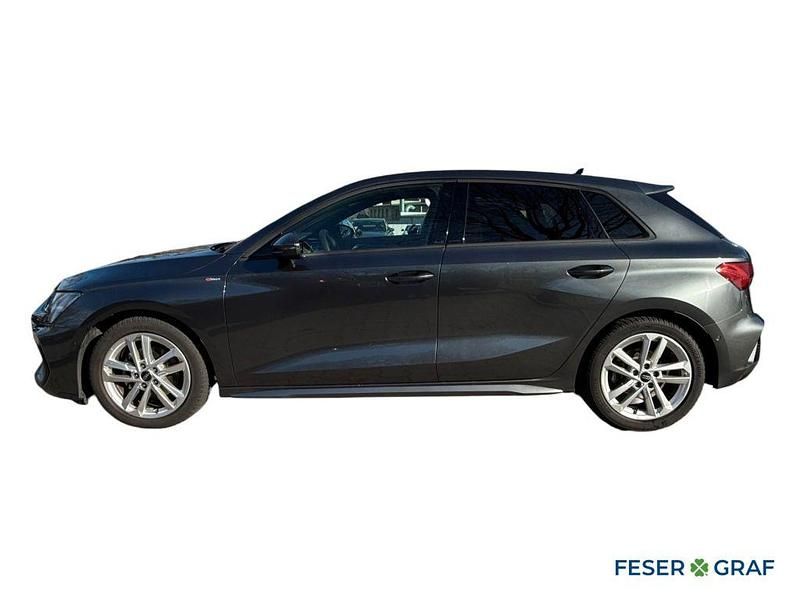 Gebraucht Audi A3 Ambiente 150 PS (110 kW) 2025 Daytonagrau perleffekt Limousine