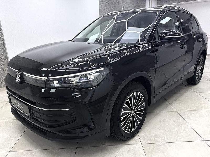 Second-hand VW Tiguan Design 150 CP (110 kW) 2025 Negru SUV