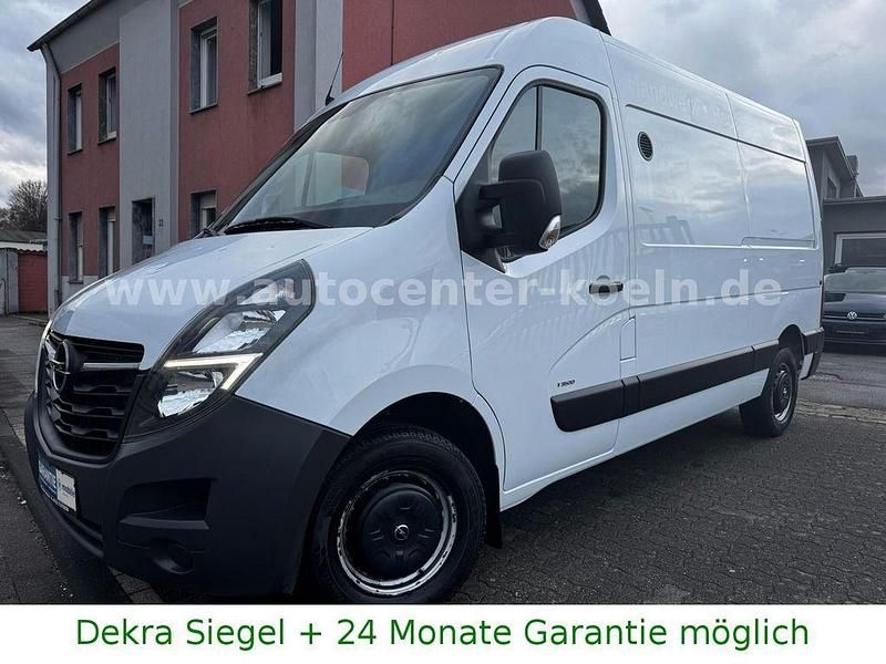 Weiß Gebraucht 2020 Opel Movano Limousine | 10.950 € (Superpreis) - Bild 1/3