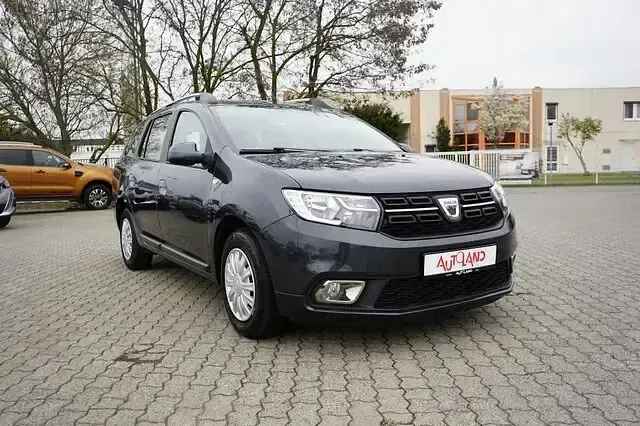Gebraucht Dacia Logan Comfort 73 PS (53 kW) 2019 Grau Kombi