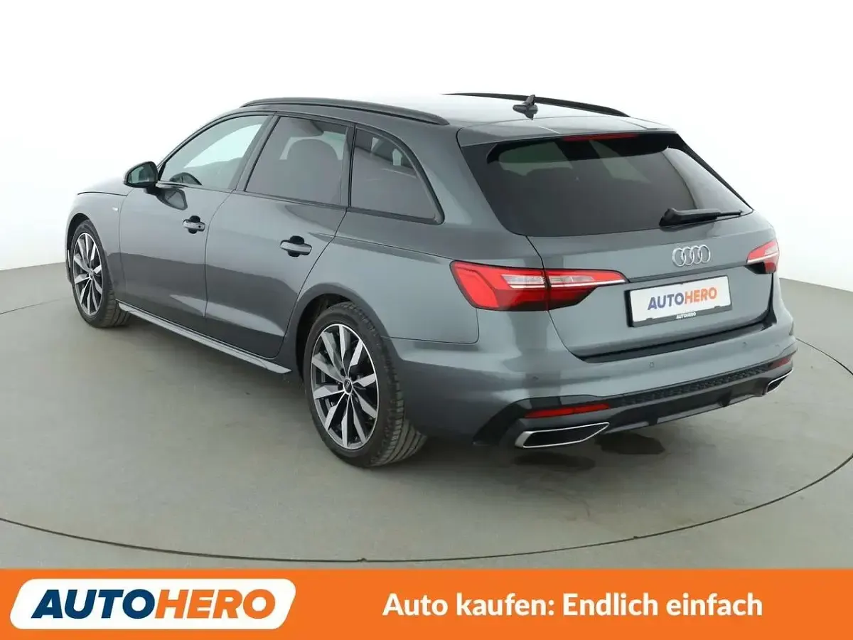Gebraucht Audi A4 S-Line 150 PS (110 kW) 2023 Daytonagrau Kombi