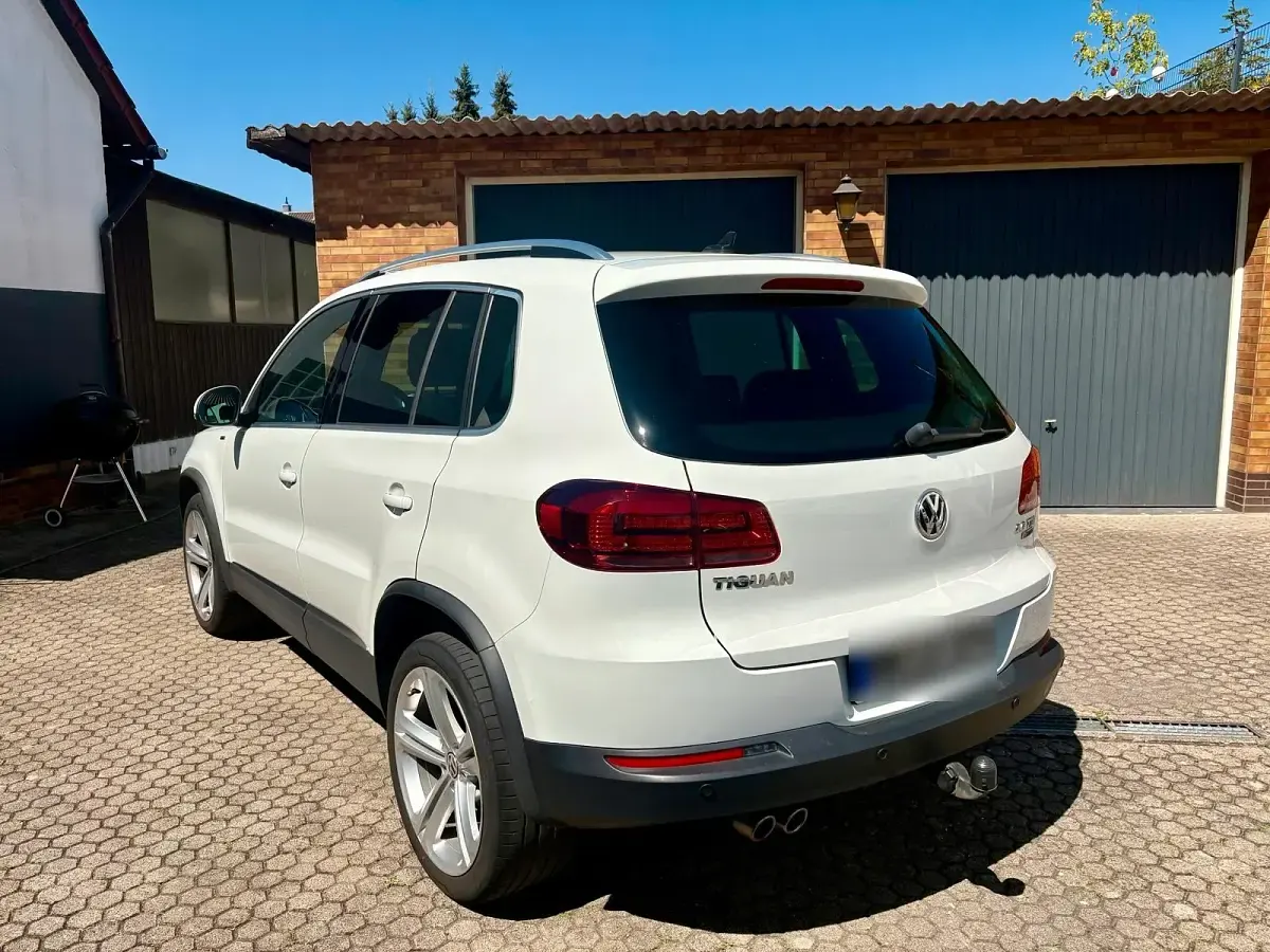 Gebraucht VW Tiguan 184 PS (135 kW) 2016 Weiß SUV