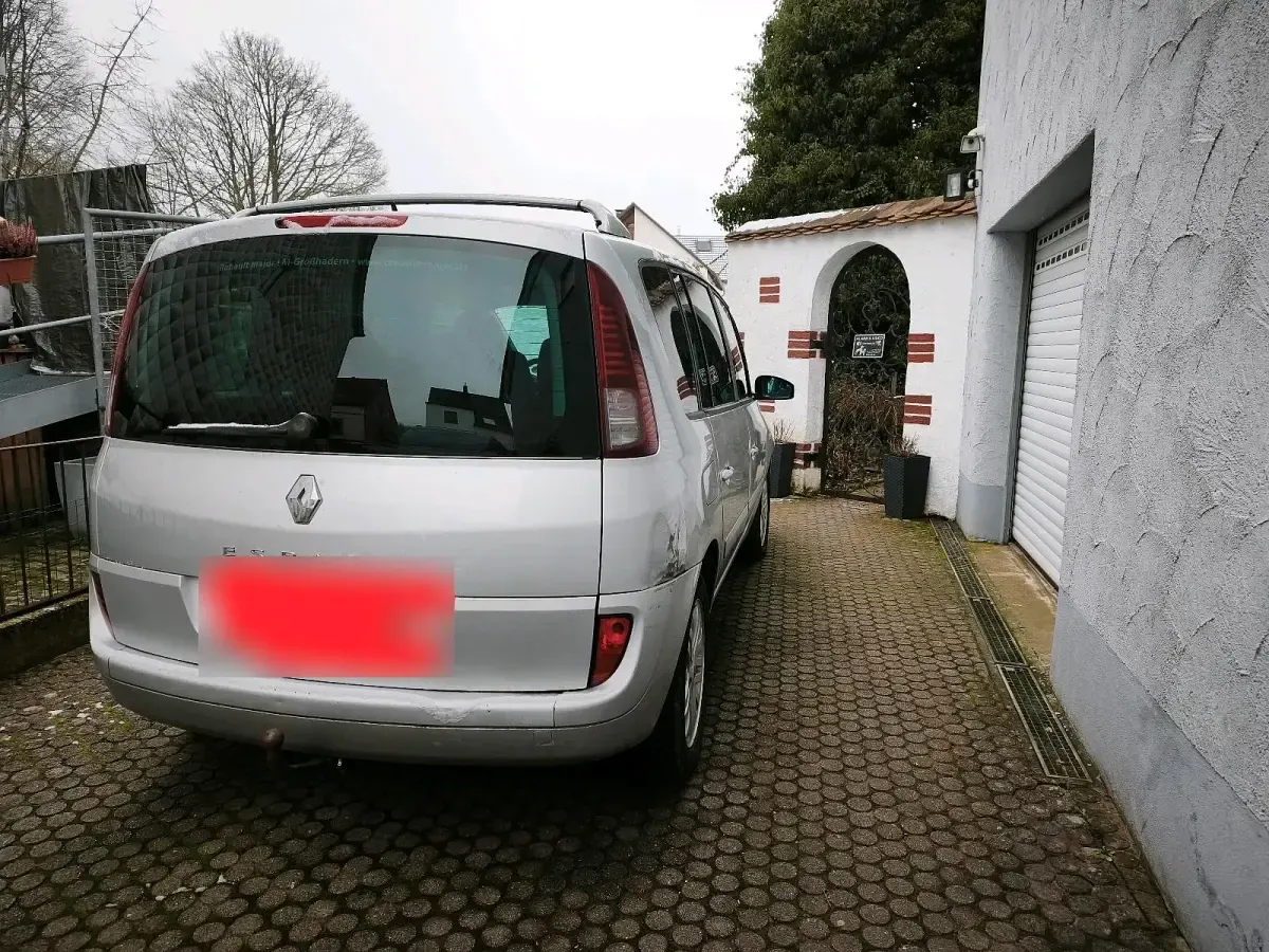 Gebraucht Renault Espace 160 PS (117 kW) 2006 Silber Van / Kleinbus