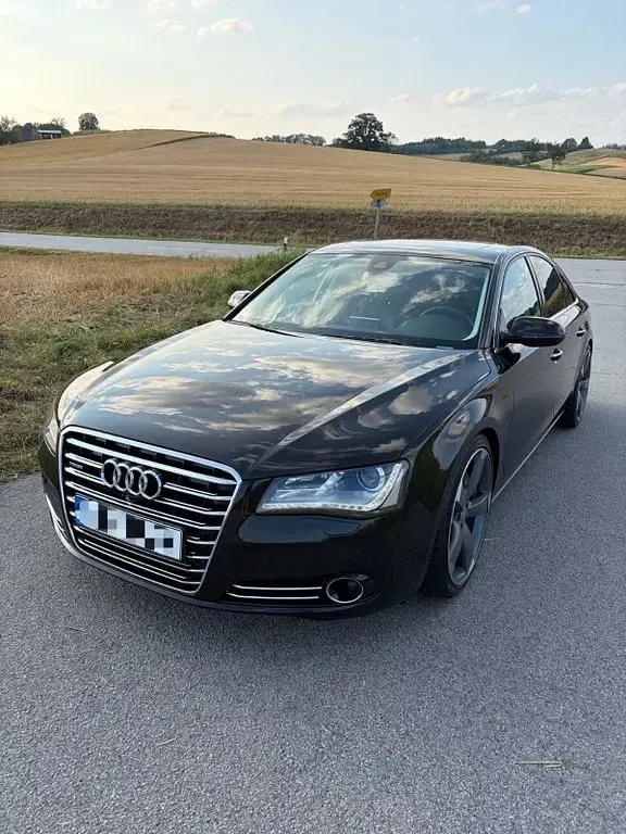 Gebraucht Audi A8 Ambiente 250 PS (183 kW) 2013 Schwarz Limousine