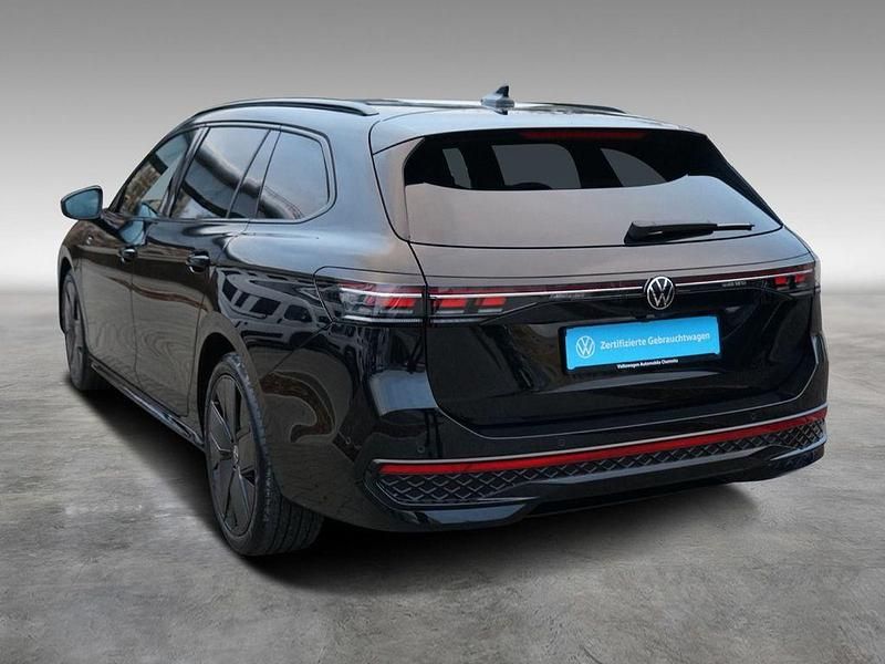 Gebraucht VW Passat R-line 272 PS (200 kW) 2024 Grenadillschwarz metallic Kombi