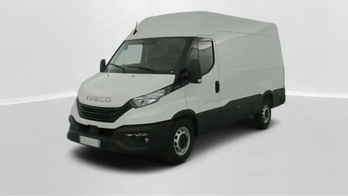 Neu Iveco Daily 156 PS (114 kW) 2026 (blanc) Van