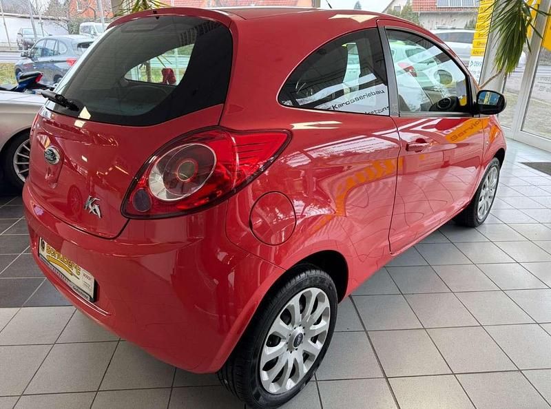 Gebraucht Ford Ka Titanium 69 PS (50 kW) 2009 Rot Kleinwagen