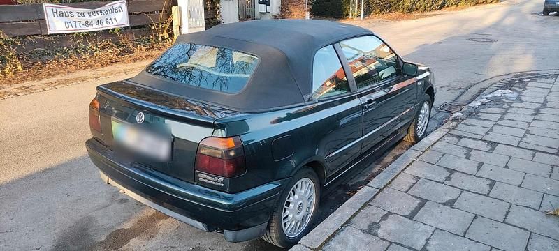 Gebraucht VW Golf Cabriolet 75 PS (55 kW) 1997 Grün Cabrio