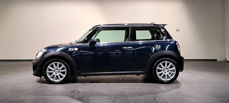 Usado Mini Cooper SD 143 HP (105 kW) 2014 Azul Citadino