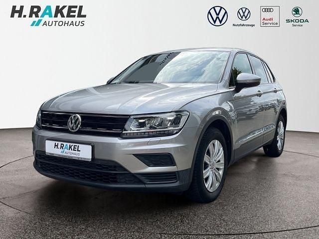 Silber Gebraucht 2017 VW Tiguan Trendline SUV | 18.950 € (Etwas zu teuer) - Bild 1/4
