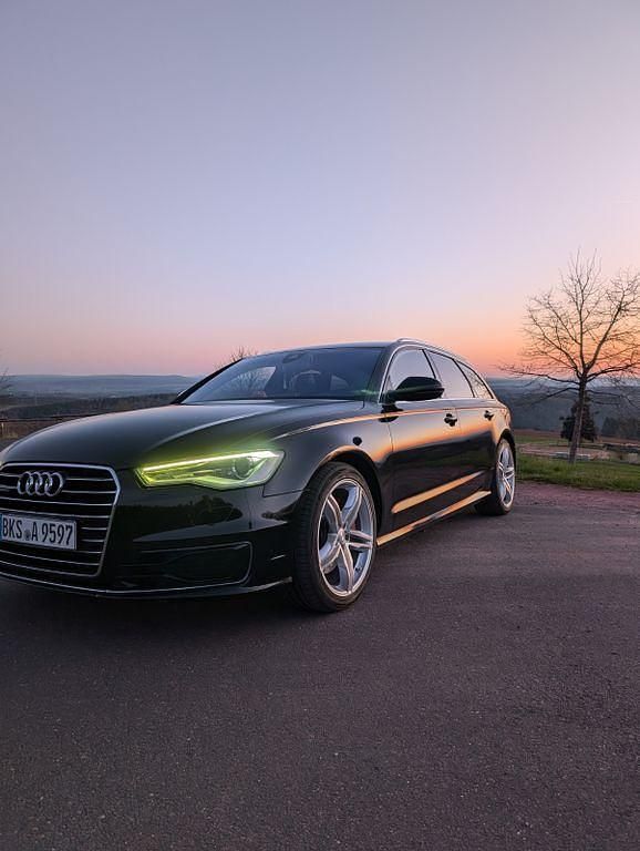 Gebraucht Audi A6 Ambiente 272 PS (200 kW) 2015 Schwarz Kombi