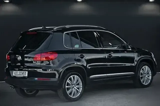 Gebraucht VW Tiguan LOUNGE 184 PS (135 kW) 2015 Schwarz SUV