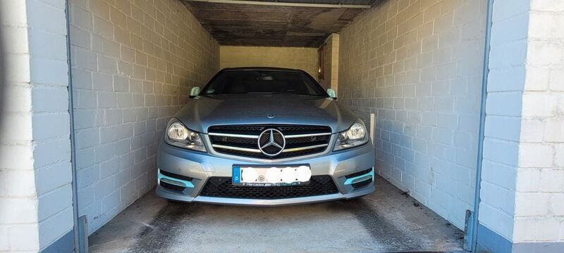 Silber Gebraucht 2013 Mercedes C180 Coupé | 13.000 € (Fairer Preis) - Bild 1/4
