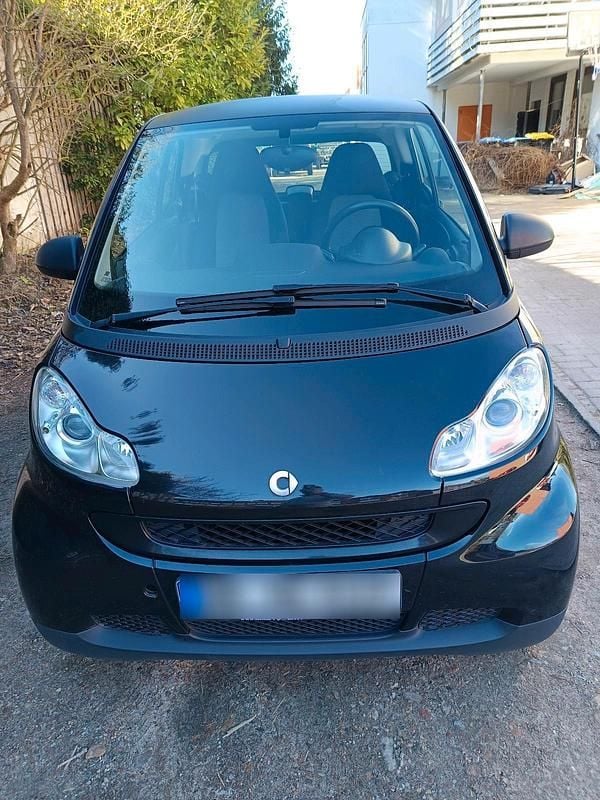 Gebraucht Smart ForTwo Coupé 61 PS (44 kW) 2011 Schwarz Coupé