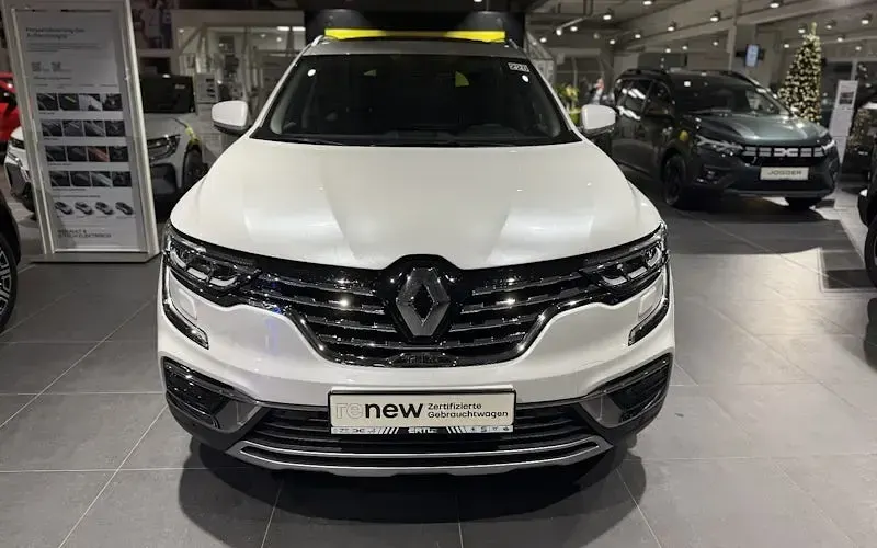 Używany Renault Koleos Initiale Paris 184 KM (135 kW) 2022 Biały SUV