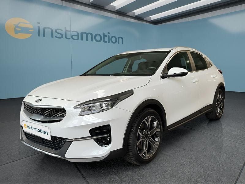 Weiß Gebraucht 2021 Kia XCeed SUV | 22.499 € (Fairer Preis) - Bild 1/4