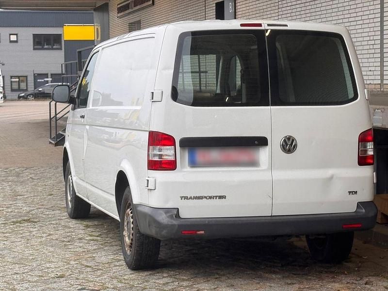 Gebraucht VW T5 84 PS (61 kW) 2012 Weiß Van