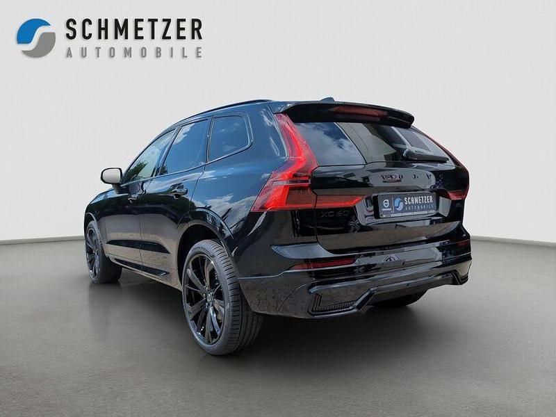 Gebraucht Volvo XC60 Plus 250 PS (183 kW) 2025 Onyx black SUV
