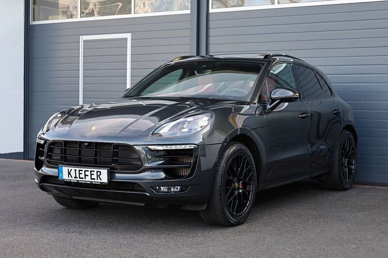 Volcano grey metallic Gebraucht 2018 Porsche Macan GTS SUV | 42.950 € - Bild 1/4