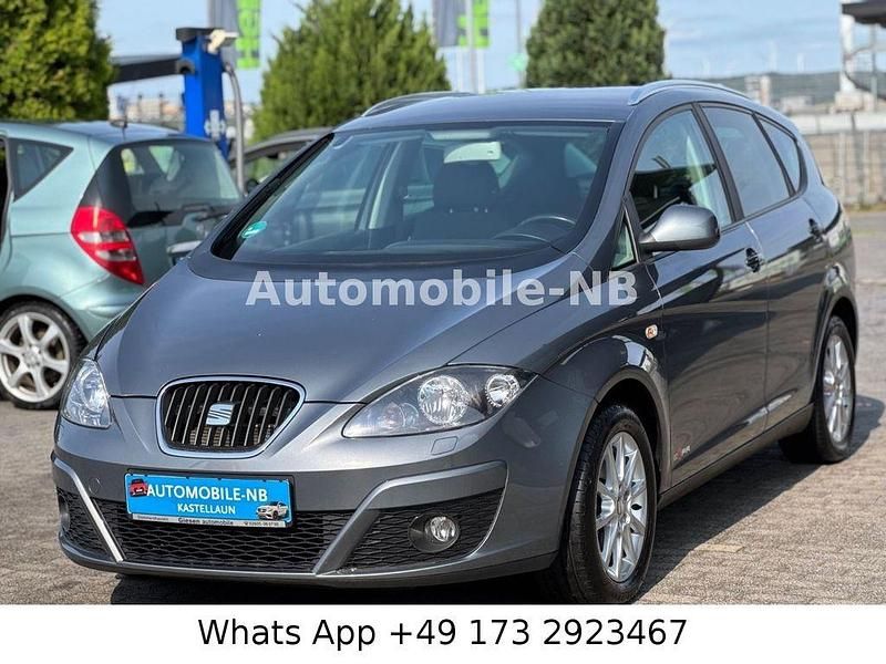 Grau Gebraucht 2013 Seat Altea XL Copa Van / Kleinbus | 3.800 € (Guter Preis) - Bild 1/4