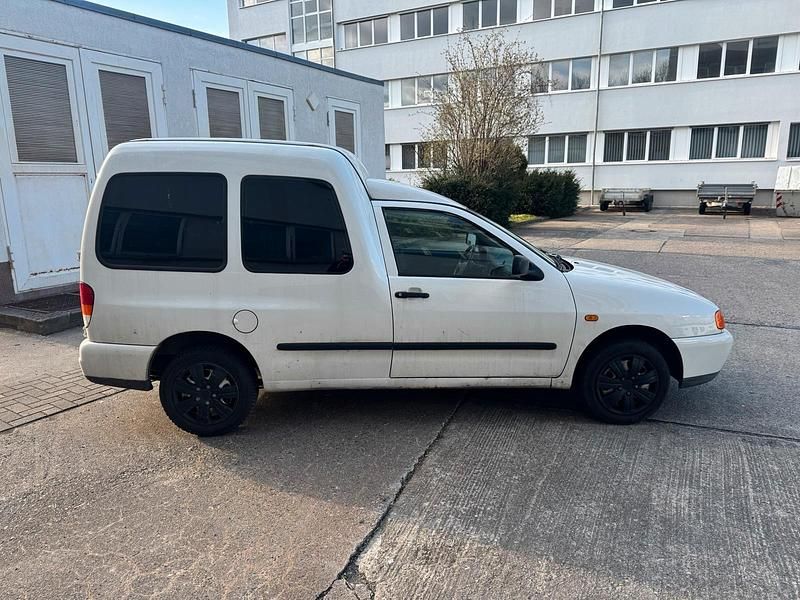 Gebraucht VW Caddy 60 PS (44 kW) 2001 Weiß Van / Kleinbus