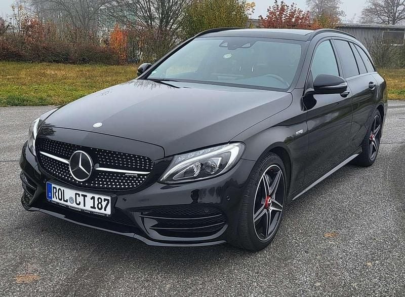 Schwarz Gebraucht 2017 Mercedes C43 AMG AMG Kombi | 32.999 € (Fairer Preis) - Bild 1/4