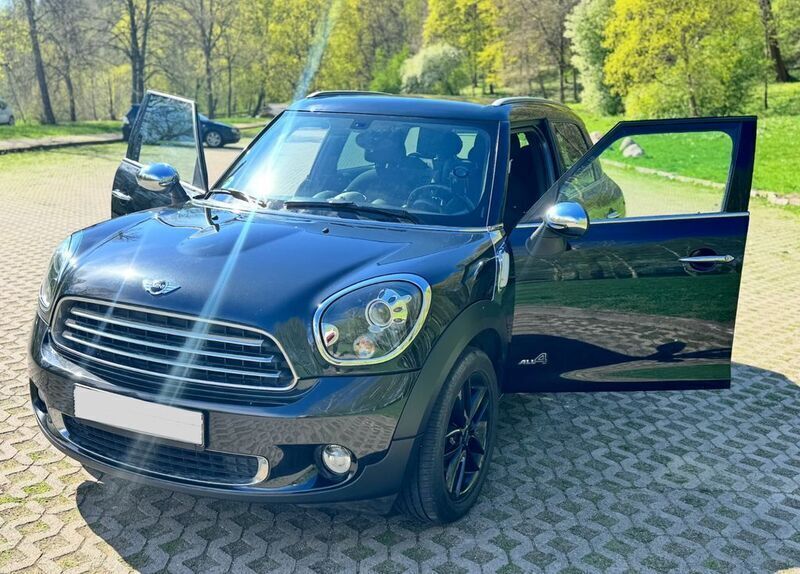 Schwarz Gebraucht 2013 Mini Cooper D Countryman SUV | 7.777 € (Superpreis) - Bild 1/4