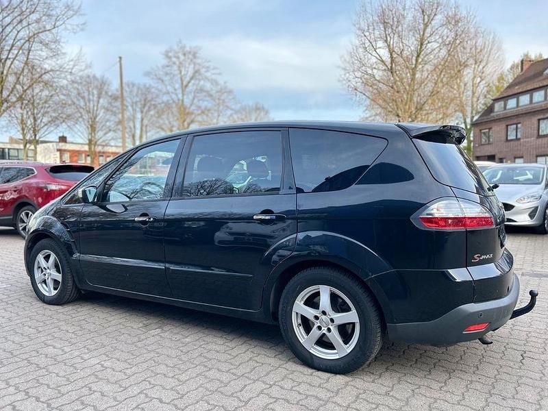 Gebraucht Ford S-MAX Titanium 145 PS (106 kW) 2009 Schwarz Van / Kleinbus