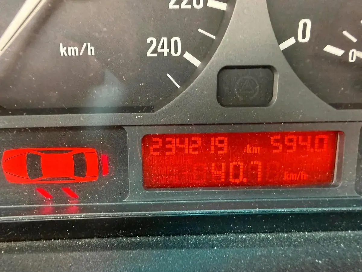 Gebraucht BMW 320 M Sport 150 PS (110 kW) 2002 Silber Kombi
