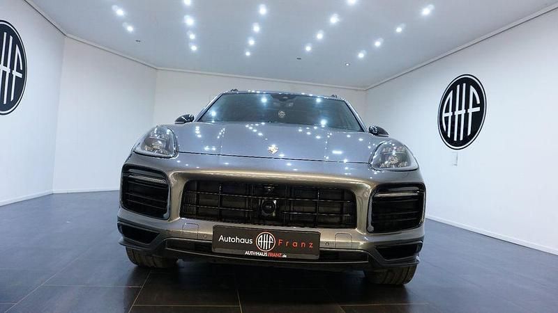Gebraucht Porsche Cayenne Basis 340 PS (250 kW) 2019 Grau SUV