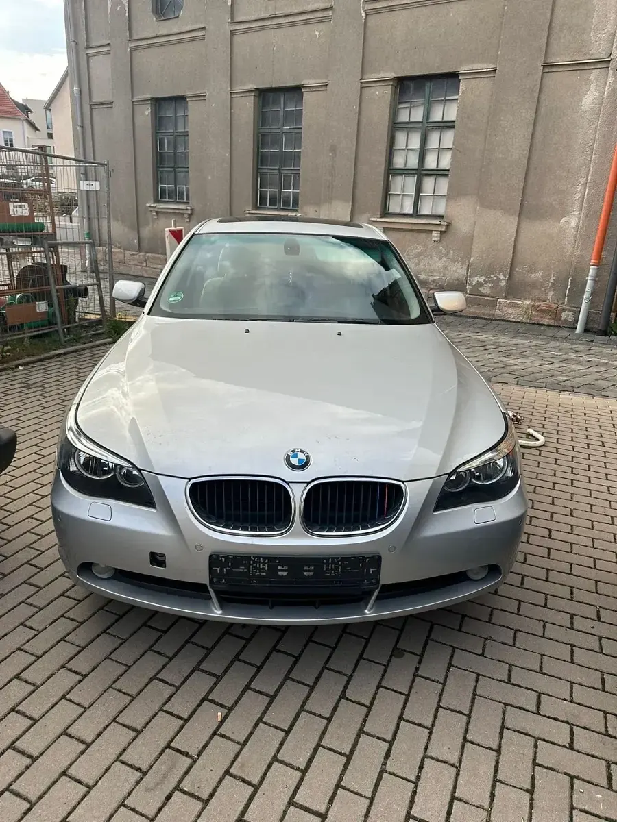 Gebraucht BMW 520 170 PS (125 kW) 2003 Grau Limousine