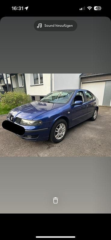 Blau Gebraucht 2003 Seat Leon Kleinwagen | 1.100 € (Fairer Preis) - Bild 1/4